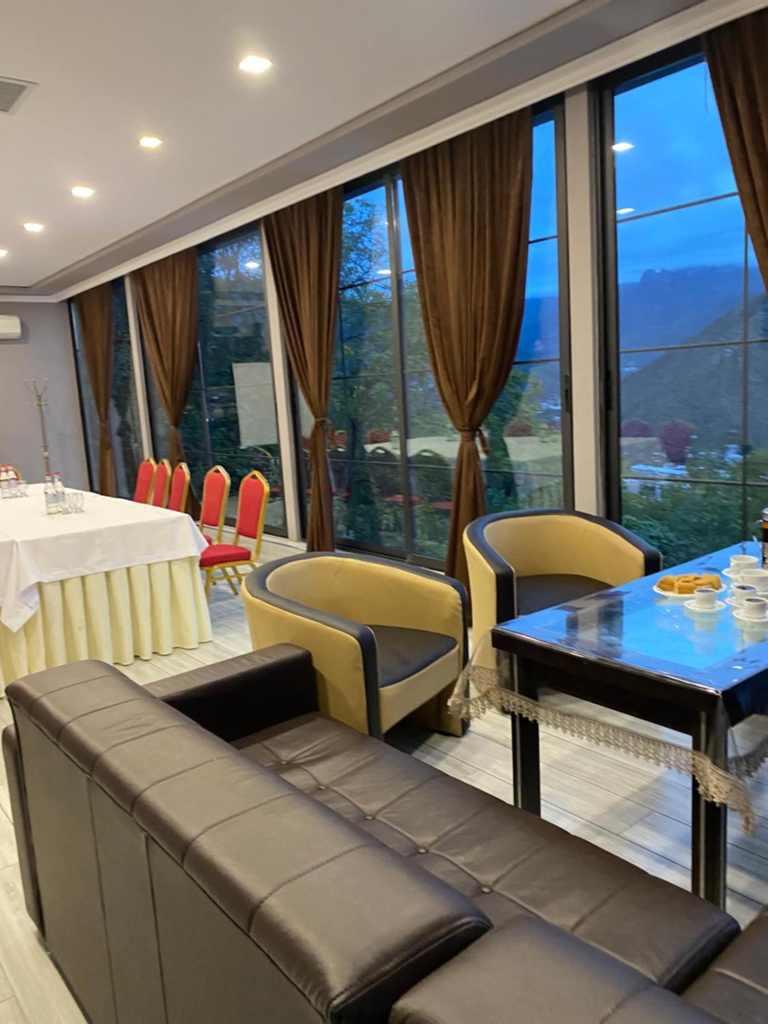 Grand Hotel Kapan, Armenia 외부 사진