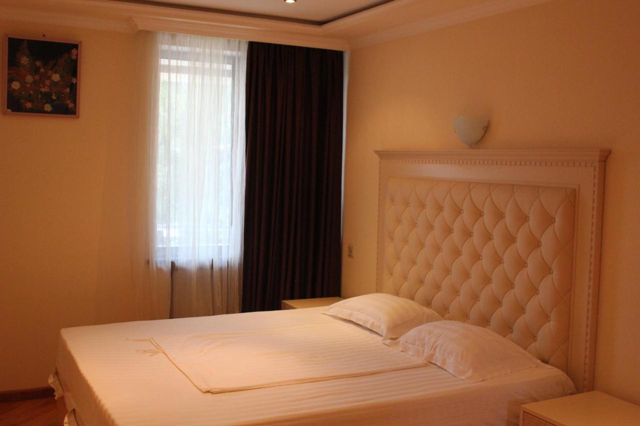Grand Hotel Kapan, Armenia 외부 사진